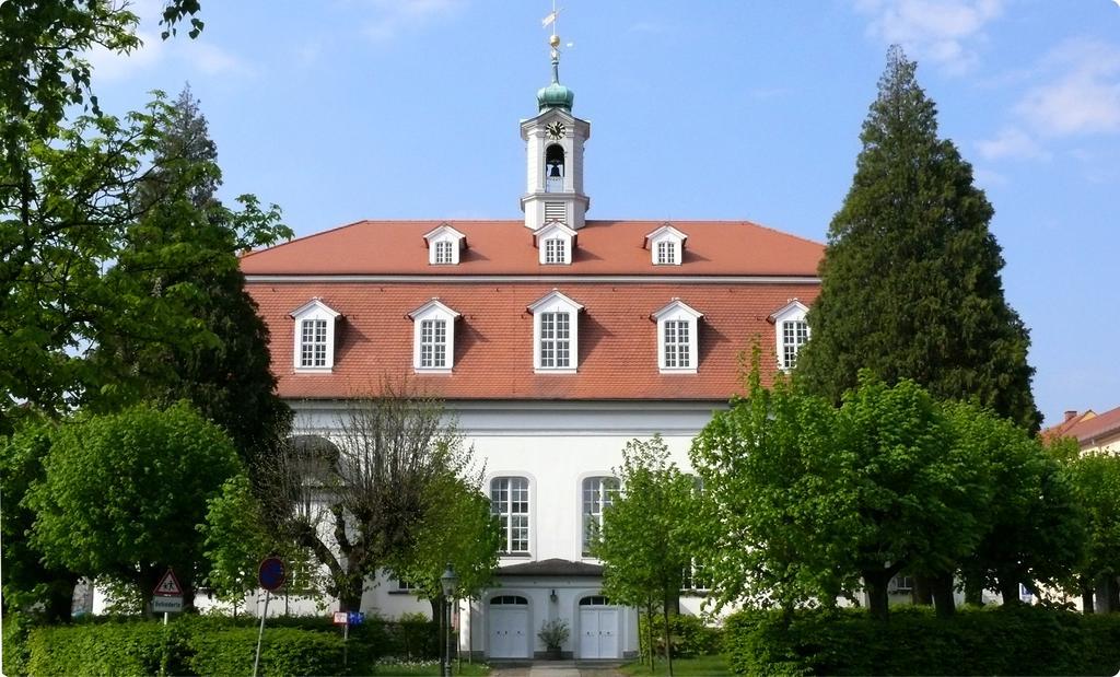 Komensky Gaste- Und Tagungshaus Herrnhut Buitenkant foto